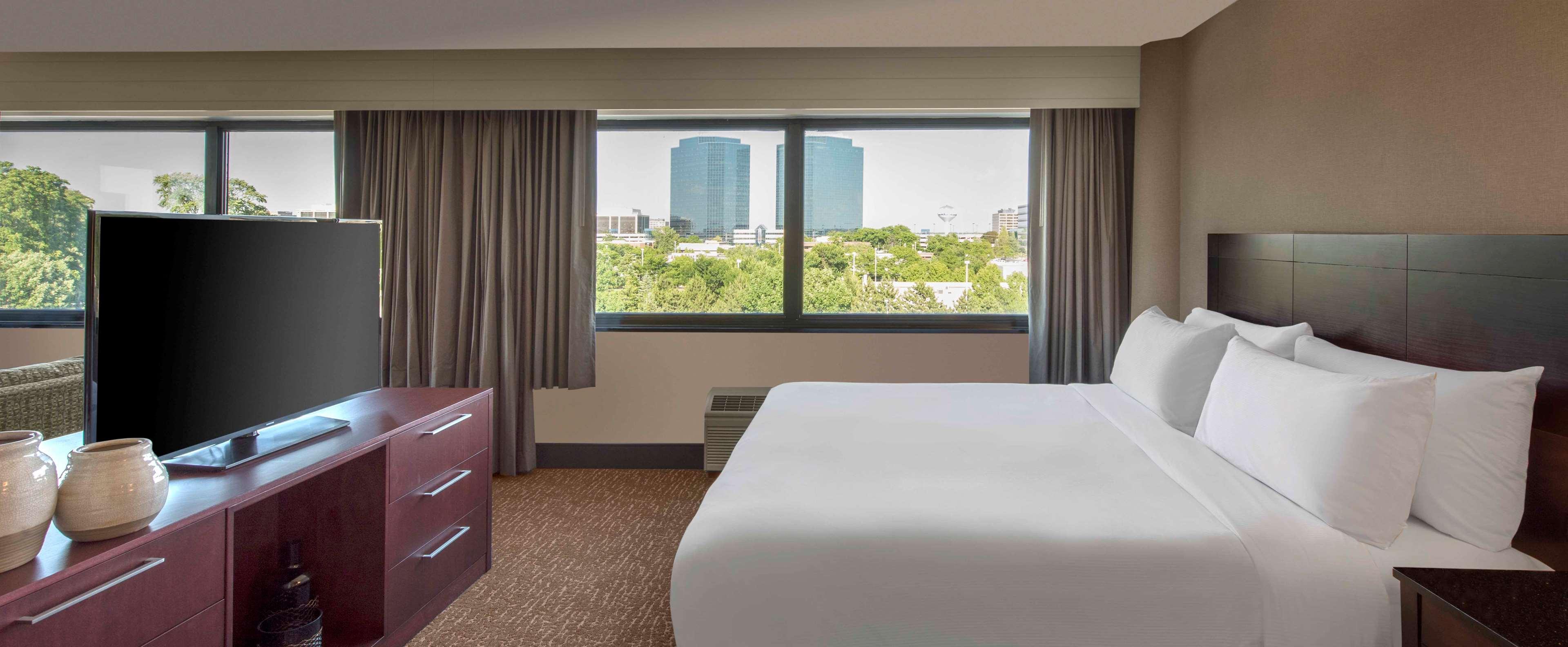 ดับเบิ้ลทรีบายฮิลตันโฮเต็ล ชิคาโก ชามบูร์ก Hotel ชอมเบิร์ก ภายนอก รูปภาพ