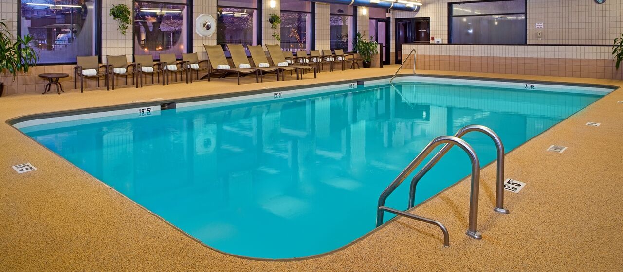 ดับเบิ้ลทรีบายฮิลตันโฮเต็ล ชิคาโก ชามบูร์ก Hotel ชอมเบิร์ก ภายนอก รูปภาพ